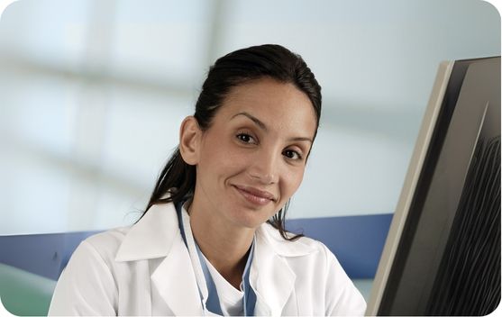 Cadre de santé en formation en apprentissage avec le CERFAH